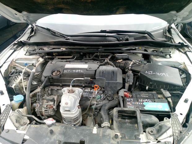 Honda Accord 2013 Silver