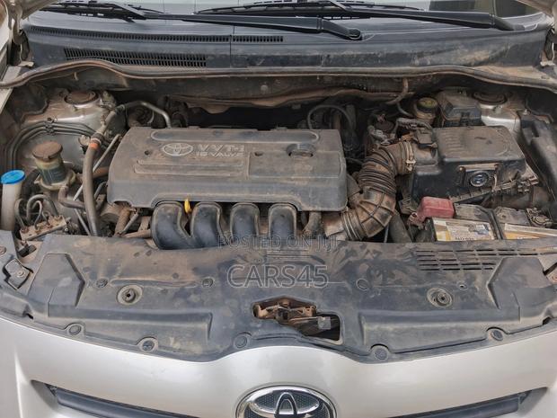 Toyota Corolla 2008 Silver