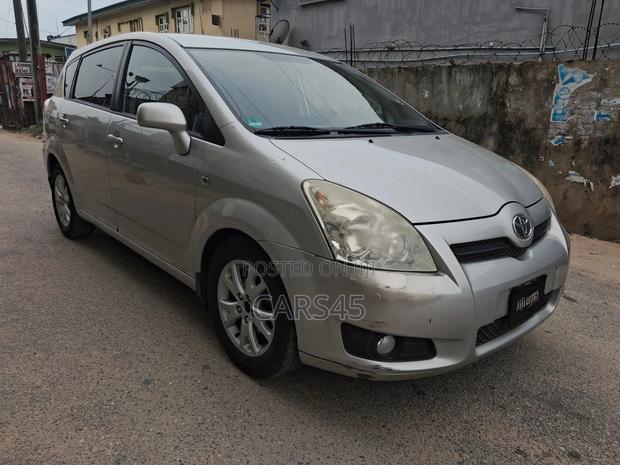 Toyota Corolla 2008 Silver