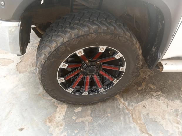 Toyota Tundra 2017 White