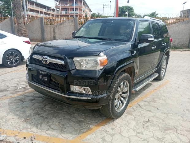 Toyota 4-Runner 2010 Black