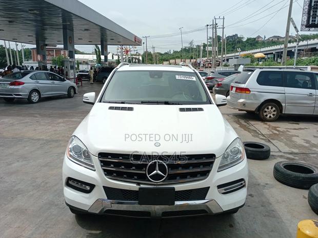 Mercedes-Benz M Class 2015 White