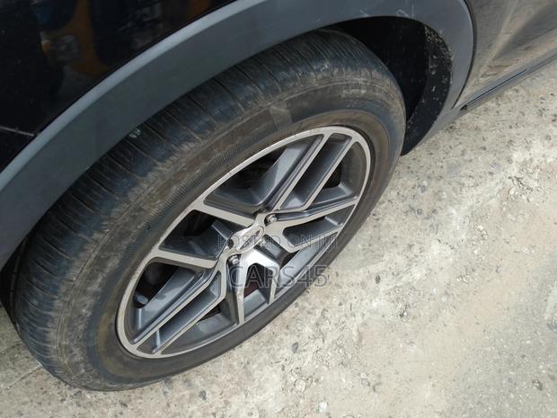 Ford Explorer 2016 Black
