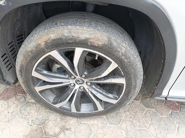 Lexus RX 2019 Silver