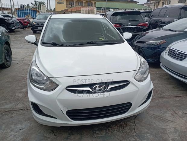 Hyundai Accent 2014 White