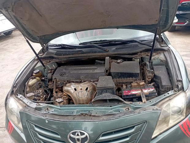Toyota Camry 2009 Green
