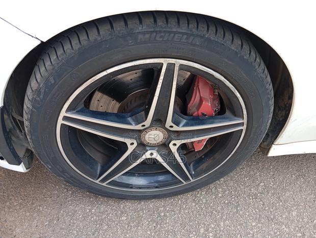 Mercedes-Benz C450 2016 White