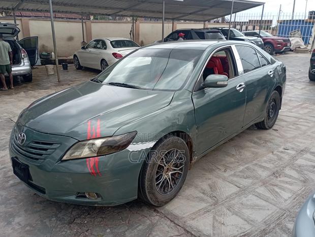 Toyota Camry 2009 Green
