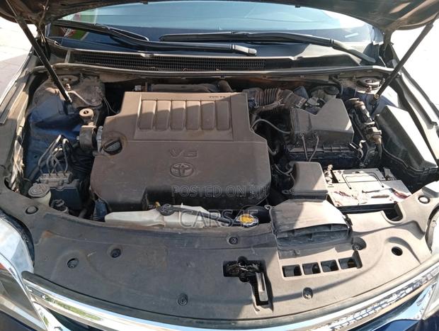 Toyota Avalon 2013 Blue