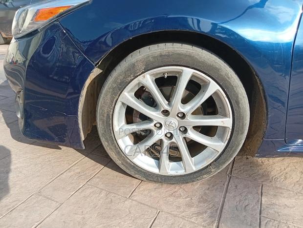Toyota Avalon 2013 Blue