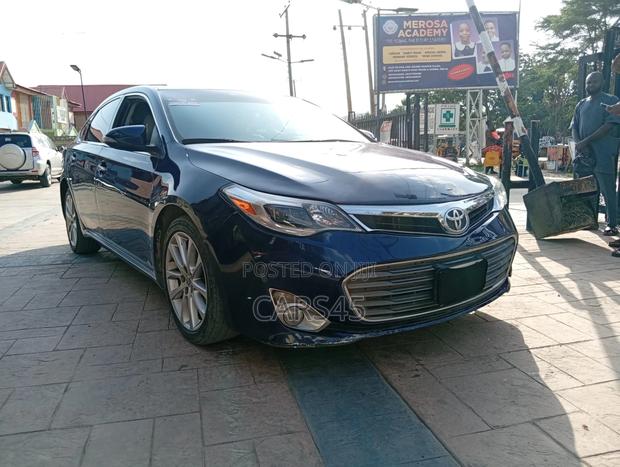 Toyota Avalon 2013 Blue