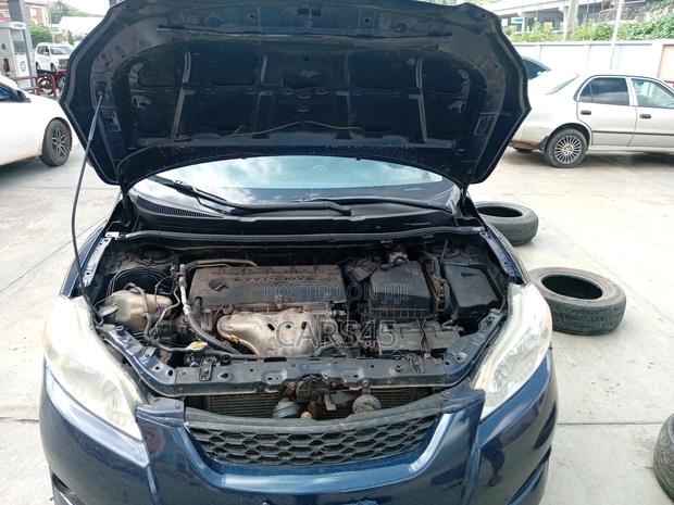 Toyota Matrix 2009 Blue