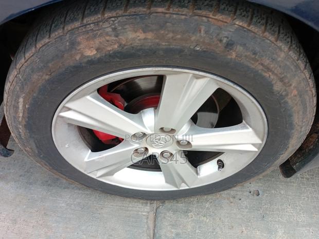 Toyota Matrix 2009 Blue