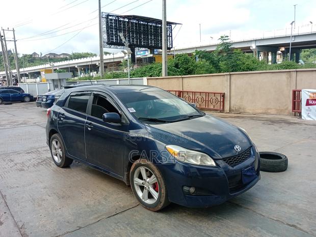 Toyota Matrix 2009 Blue
