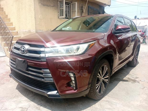 Toyota Highlander 2015 Red