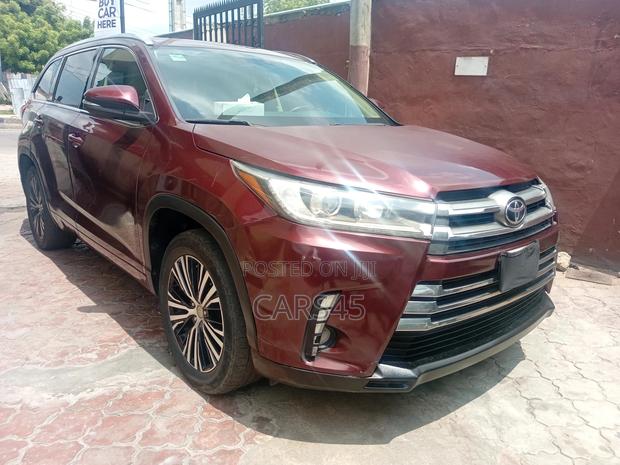 Toyota Highlander 2015 Red