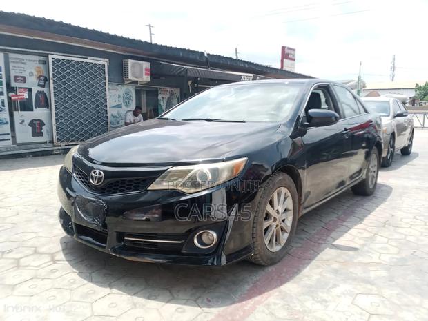 Toyota Camry 2012 Black