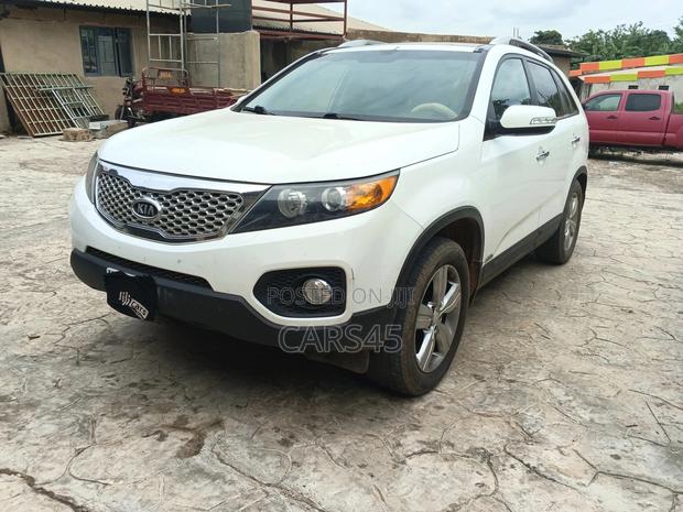 Kia Cerato 2012 White