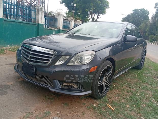 Mercedes-Benz E350 2011 Gray