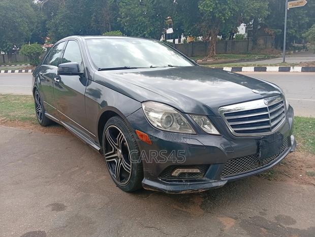 Mercedes-Benz E350 2011 Gray