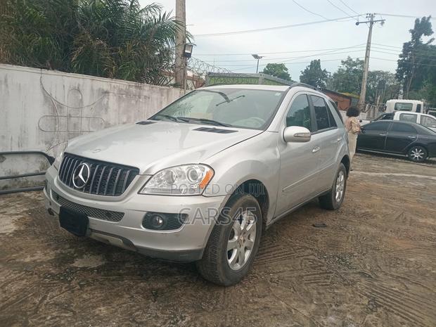 Mercedes-Benz M Class 2006 Silver