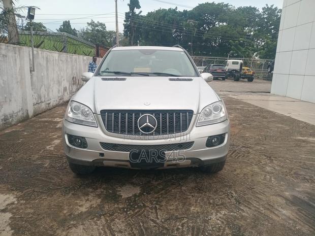 Mercedes-Benz M Class 2006 Silver