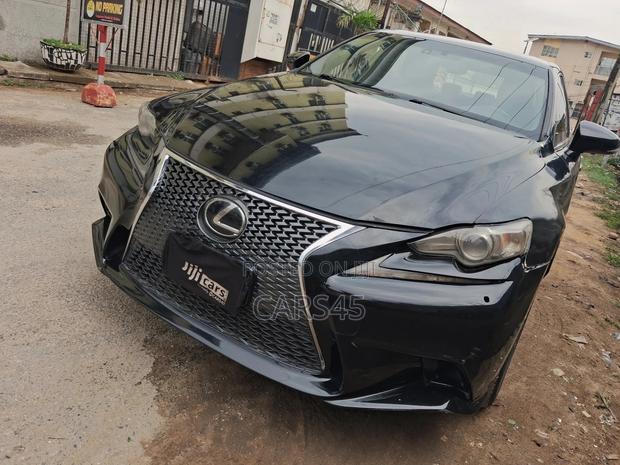 Lexus IS 2014 Black