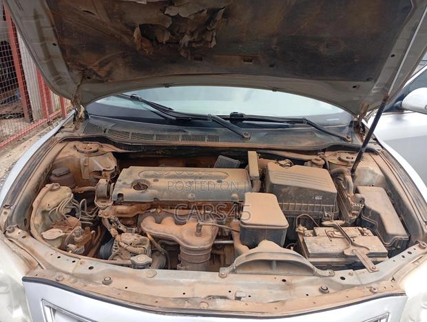Toyota Camry 2007 Silver