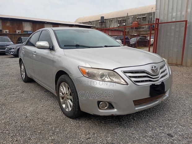 Toyota Camry 2007 Silver