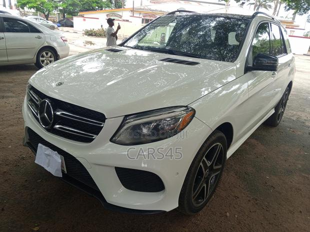 Mercedes-Benz GLE-Class 2018 White