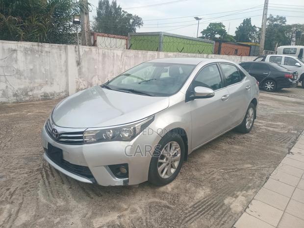 Toyota Corolla 2014 Silver