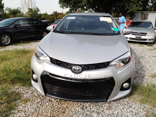 Toyota Corolla 2016 Silver