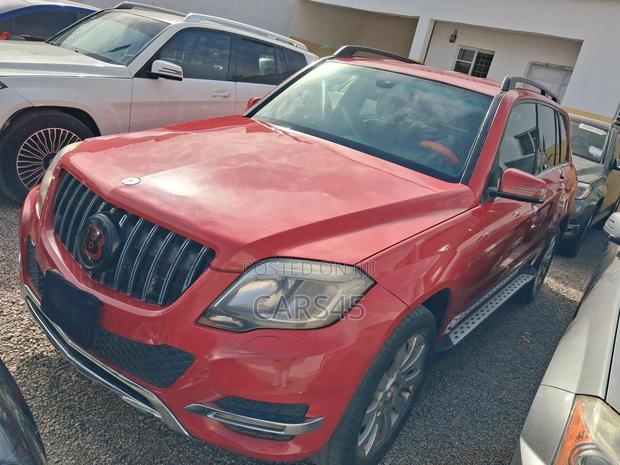 Mercedes-Benz GLK-Class 2010 Red