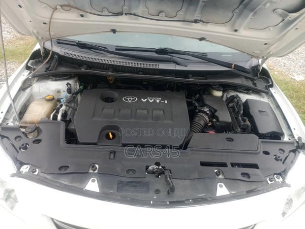 Toyota Corolla 2008 White
