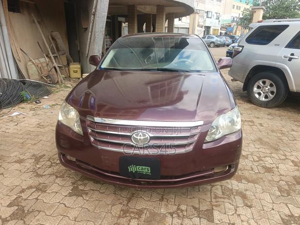 Toyota Avalon 2007 Red