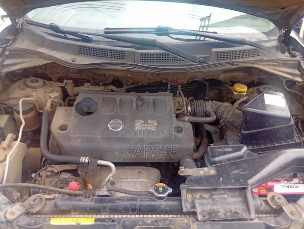 Nissan X-Trail 2006 Black