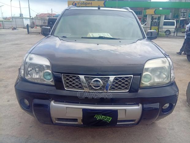Nissan X-Trail 2006 Black