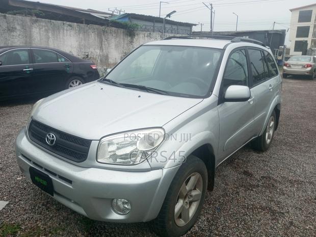 Toyota RAV4 2004 Silver