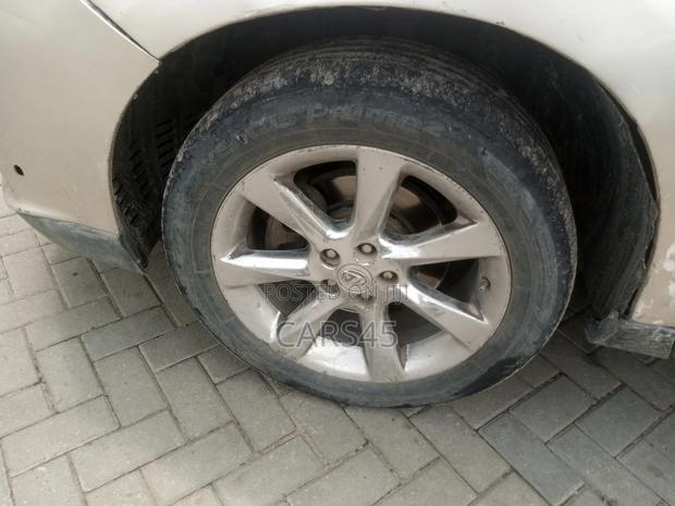 Lexus RX 2012 Gold