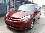 Toyota Sienna 2008 Red for sale