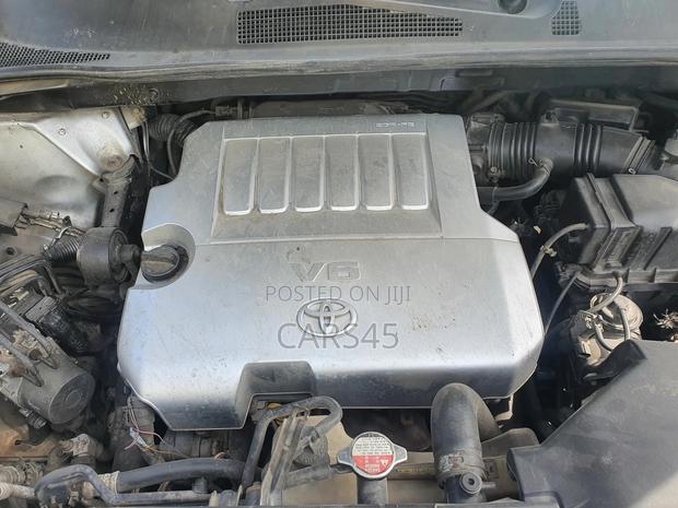 Toyota Highlander 2010 Silver