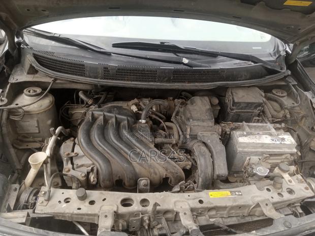 Nissan Almera 2016 Black
