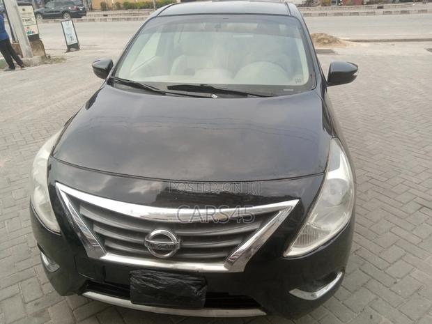 Nissan Almera 2016 Black
