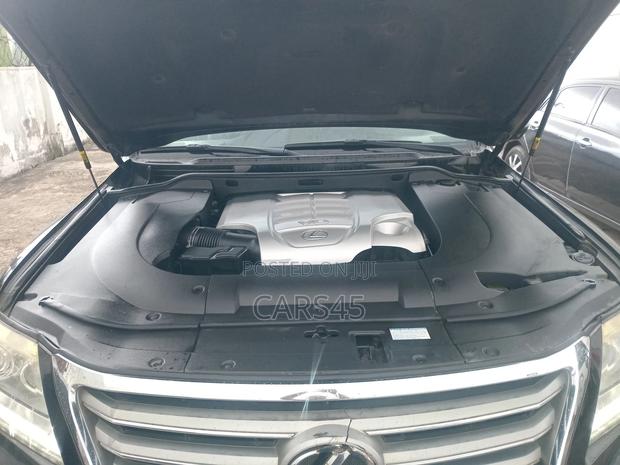 Lexus LX 2013 Black