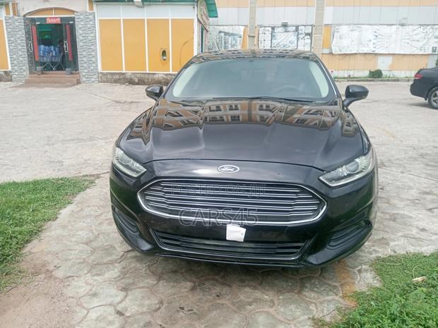 Ford Fusion 2014 Black