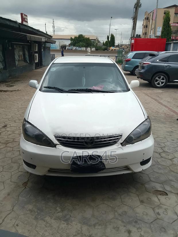 Toyota Camry 2006 White