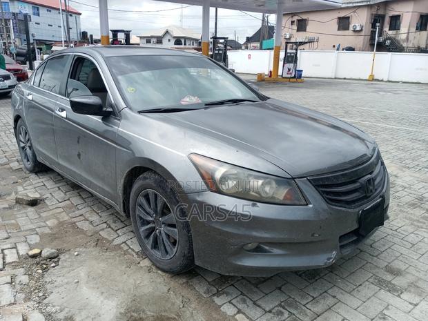Honda Accord 2011 Gray