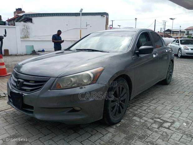 Honda Accord 2011 Gray