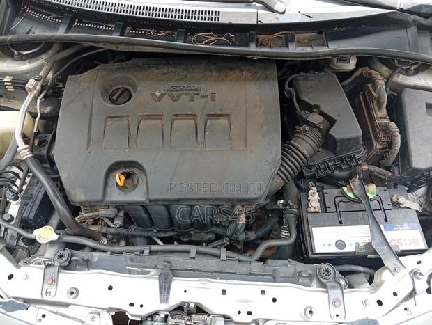 Toyota Corolla 2014 Silver