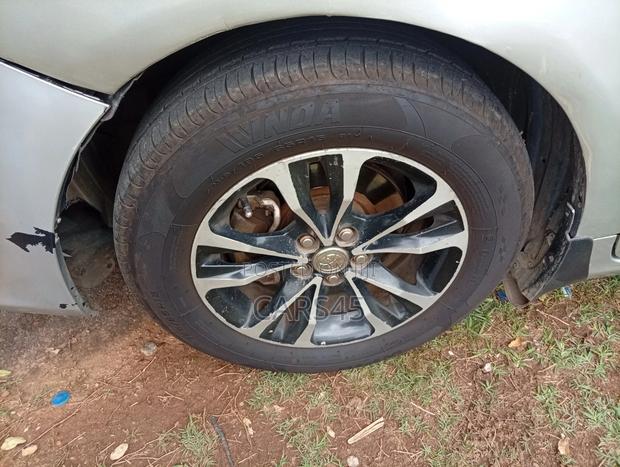 Toyota Corolla 2014 Silver
